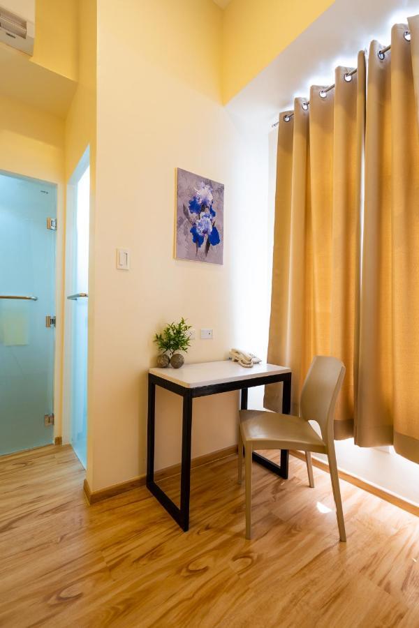 Myspace Hotel Comembo Taguig Eksteriør billede