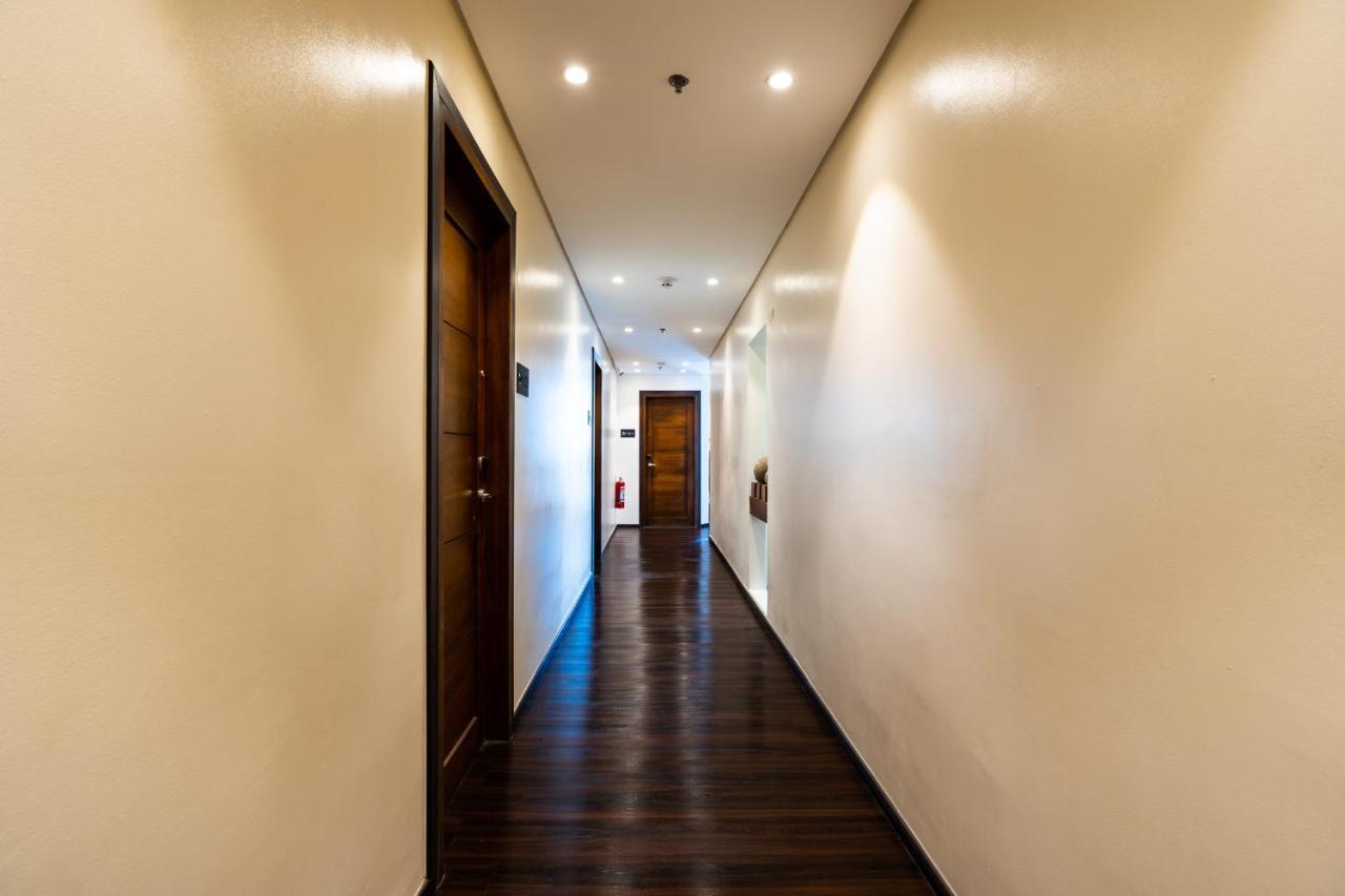 Myspace Hotel Comembo Taguig Eksteriør billede