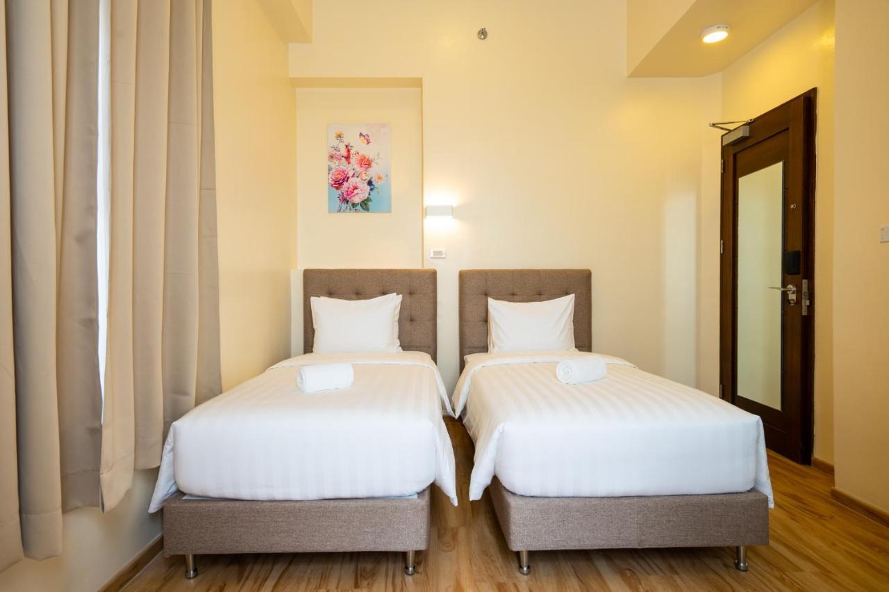 Myspace Hotel Comembo Taguig Eksteriør billede