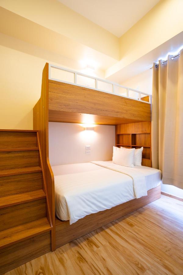 Myspace Hotel Comembo Taguig Eksteriør billede